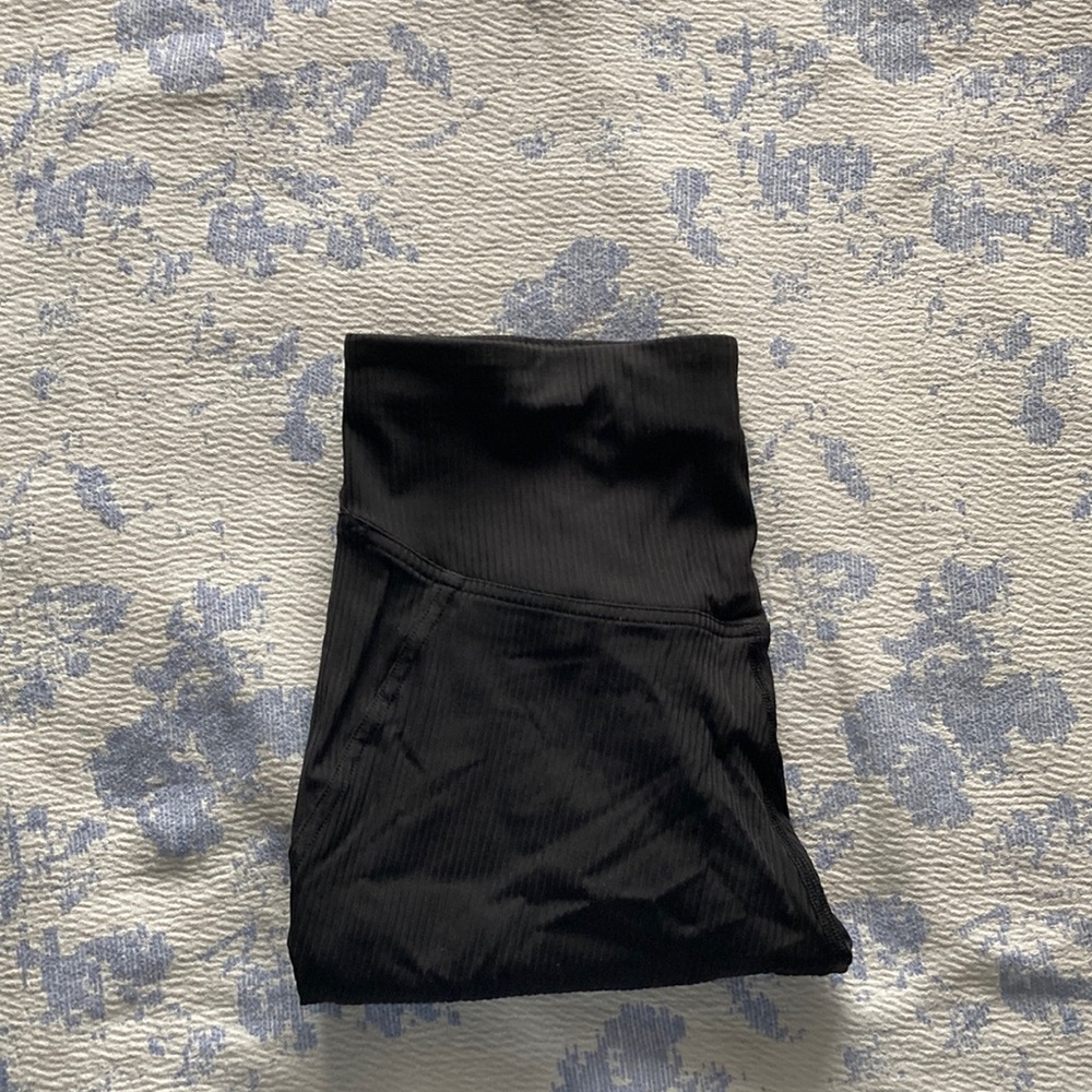 Lululemon - 
BASE PACE HIGH-RISE SHORT 8" *RIBBED NULUX
